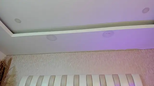 Rebeca jones online show from 12, 2, 2026