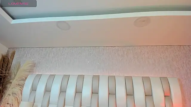 Rebeca jones online show from 14, 1, 2026