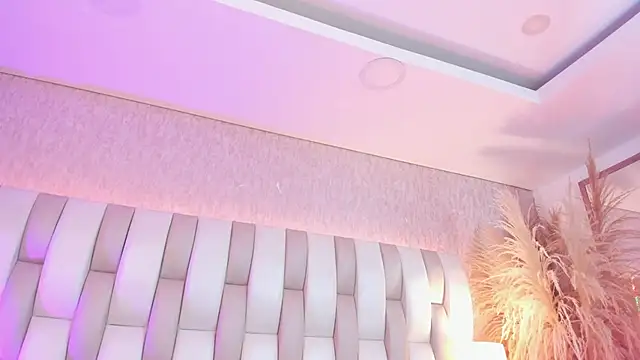 Rebeca jones online show from 2, 3, 2026