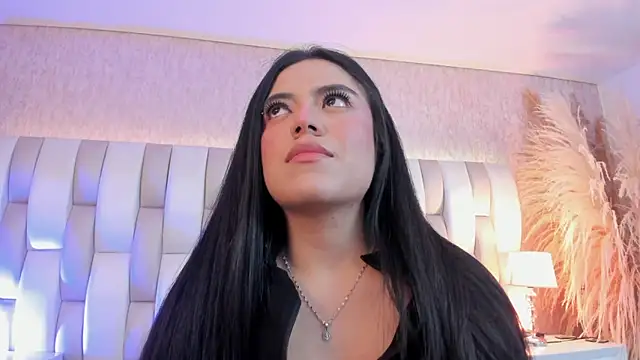 Rebeca jones online show from 7, 3, 2026