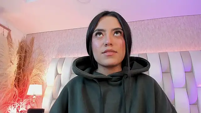 Rebeca jones online show from 13, 2, 2026