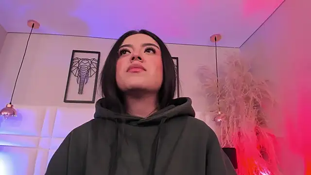 Rebeca jones online show from 3, 12, 2025