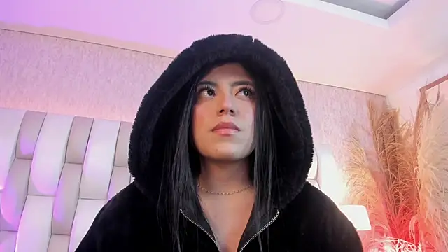 Rebeca jones online show from 25, 2, 2026