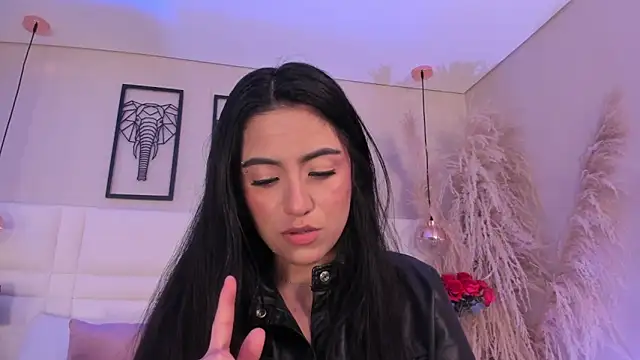 Rebeca jones online show from 18, 10, 2025