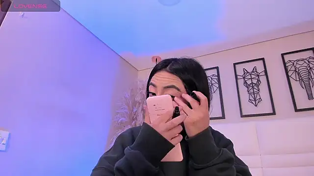 Rebeca jones online show from 28, 10, 2025