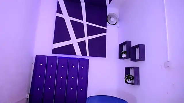 BeautyEyesxo online show from 21, 1, 2025