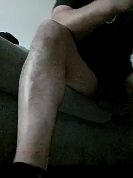 Snapshot of hungpenis210 chatting on 20, 5, 2026 hungpenis210 online show from 20, 5, 2026