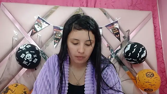 nathaly low1 online show from 24, 10, 2025