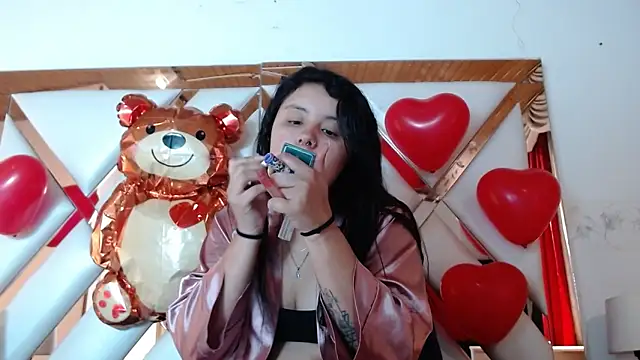 nathaly low1 online show from 17, 2, 2026