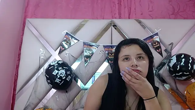 nathaly low1 online show from 10, 10, 2025