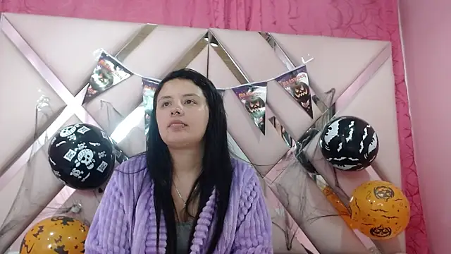 nathaly low1 online show from 15, 10, 2025