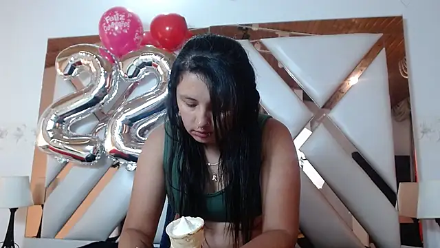 nathaly low1 online show from 17, 1, 2026