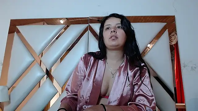 nathaly low1 online show from 9, 2, 2026