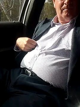 stiffandlubedxh online show from 26, 11, 2025