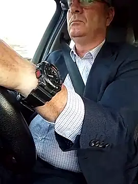 stiffandlubedxh online show from 15, 2, 2026