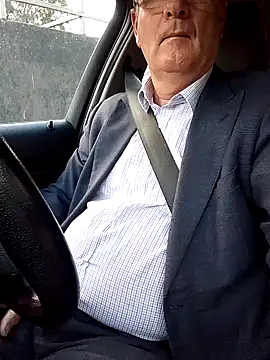 stiffandlubedxh online show from 4, 2, 2026