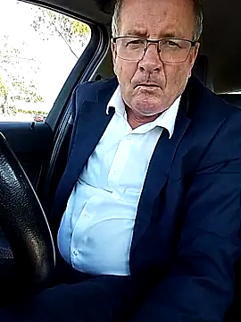 stiffandlubedxh online show from 21, 4, 2026