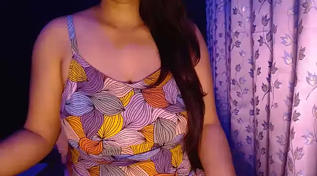 Snapshot of janifer001 chatting on 2, 3, 2025 janifer001 online show from 2, 3, 2025