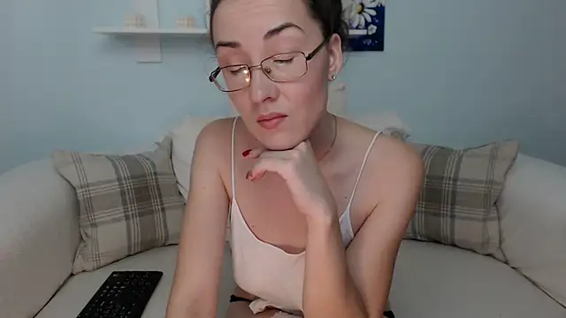 Sofi so online show from 25, 11, 2025