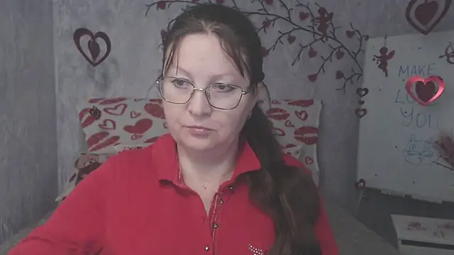 VanessaHotts online show from 14, 2, 2026