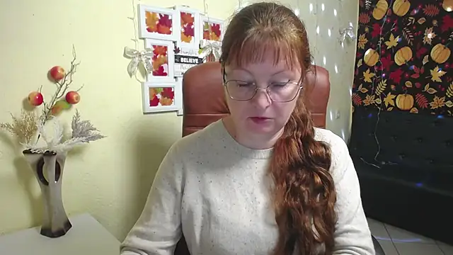 VanessaHotts online show from 24, 11, 2025