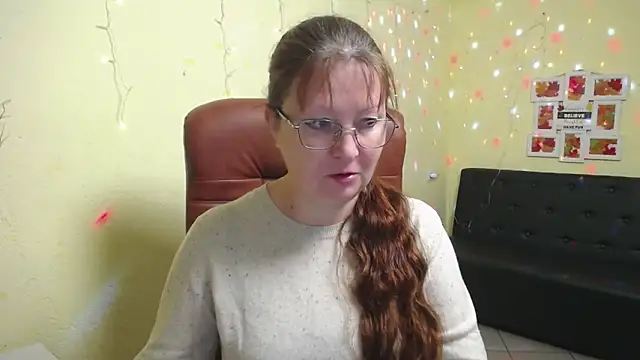 VanessaHotts online show from 17, 11, 2025