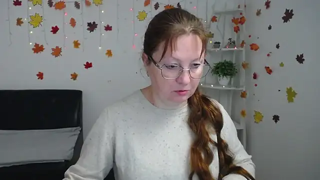 VanessaHotts online show from 1, 12, 2025