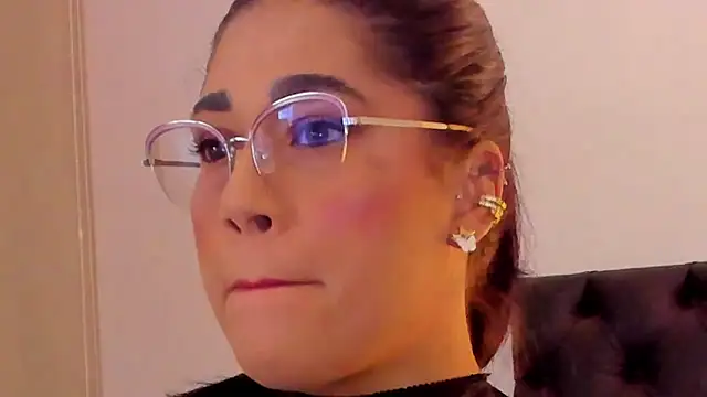 Jenny Carters online show from 6, 4, 2026