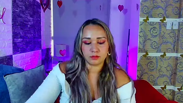 Snapshot of paula_brausin chatting on 17, 2, 2025 paula brausin online show from 17, 2, 2025