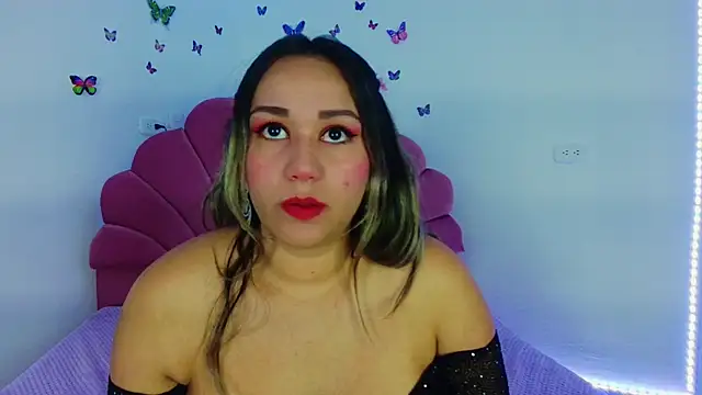 Snapshot of paula_brausin chatting on 5, 10, 2025 paula brausin online show from 5, 10, 2025