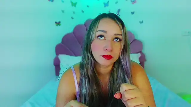 Snapshot of paula_brausin chatting on 20, 3, 2025 paula brausin online show from 20, 3, 2025