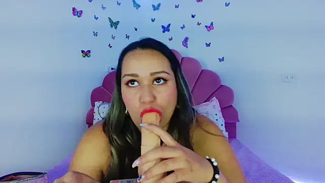 Snapshot of paula_brausin chatting on 28, 9, 2025 paula brausin online show from 28, 9, 2025