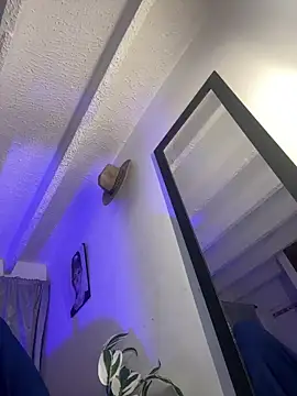 lonely shewolf online show from 20, 3, 2026