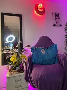 lonely shewolf online show from 9, 2, 2026