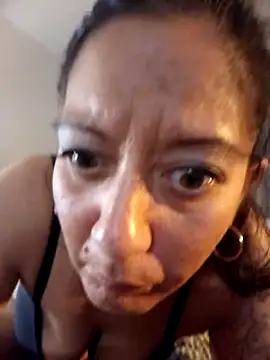 AnyaBest online show from 2, 1, 2025