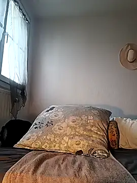 marilynecoquine online show from 2, 12, 2024