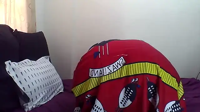 AddictiveAssCurves online show from 14, 10, 2025