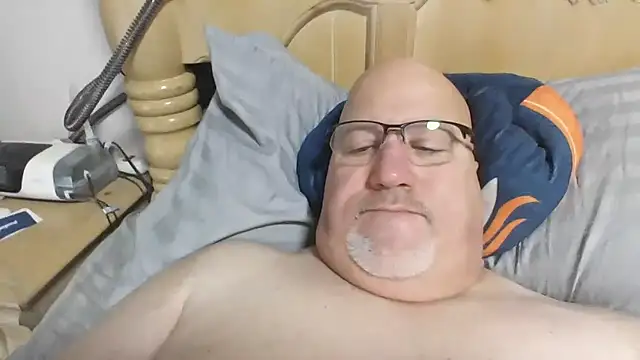 Snapshot of Bigbear0563 chatting on 9, 1, 2026 Bigbear0563 online show from 9, 1, 2026