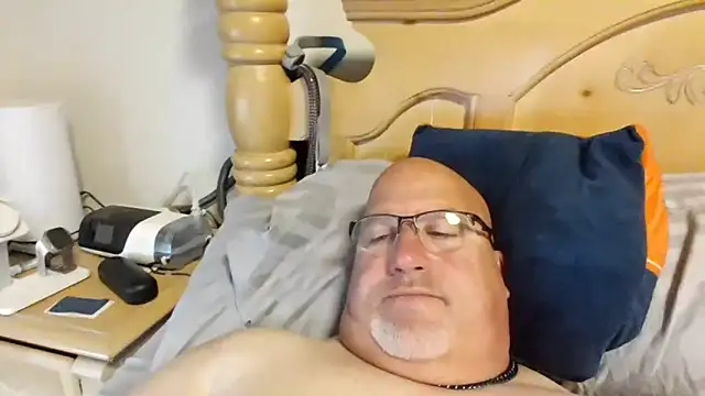 Bigbear0563 online show from 18, 5, 2026