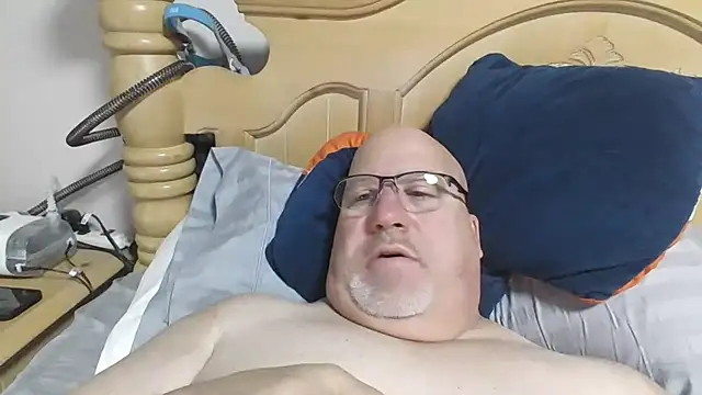 Snapshot of Bigbear0563 chatting on 8, 2, 2026 Bigbear0563 online show from 8, 2, 2026