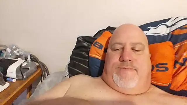 Bigbear0563 online show from 16, 2, 2025