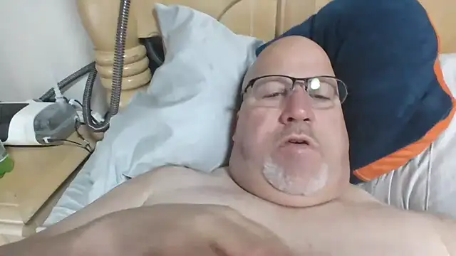 Snapshot of Bigbear0563 chatting on 13, 3, 2026 Bigbear0563 online show from 13, 3, 2026