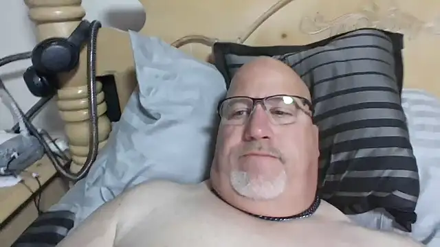 Bigbear0563 online show from 27, 10, 2025