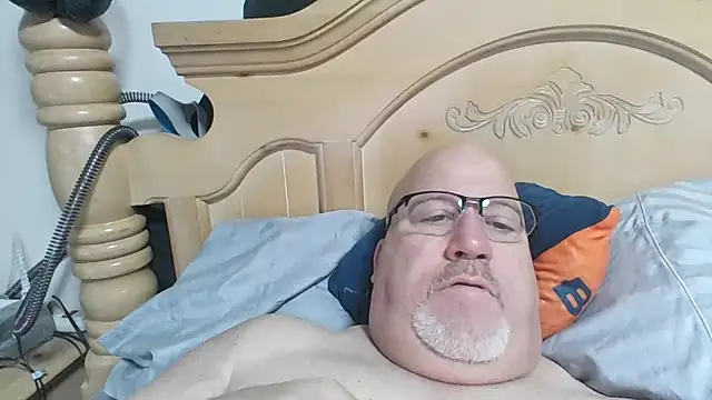 Snapshot of Bigbear0563 chatting on 11, 1, 2026 Bigbear0563 online show from 11, 1, 2026