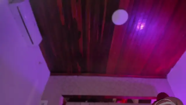 Emmily Savage online show from 24, 2, 2026