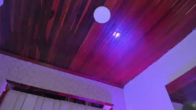 Emmily Savage online show from 7, 3, 2026