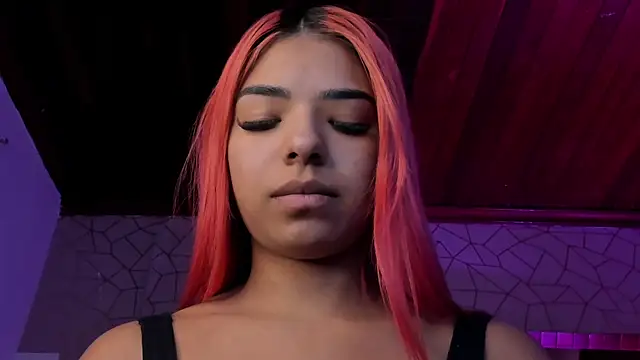 Emmily Savage online show from 10, 2, 2026