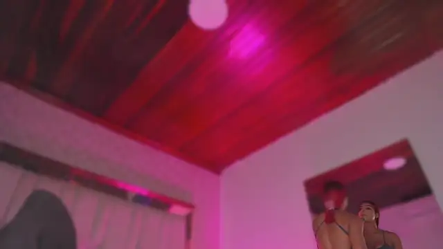 Emmily Savage online show from 27, 11, 2025