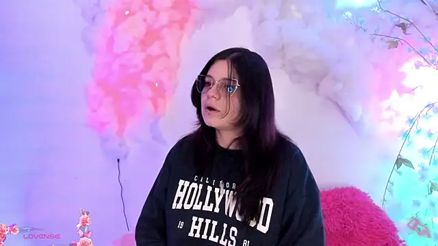 Mey moon online show from 1, 2, 2025