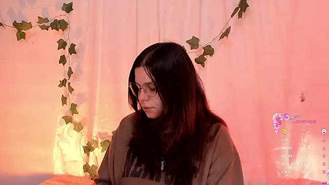 Mey moon online show from 21, 3, 2025